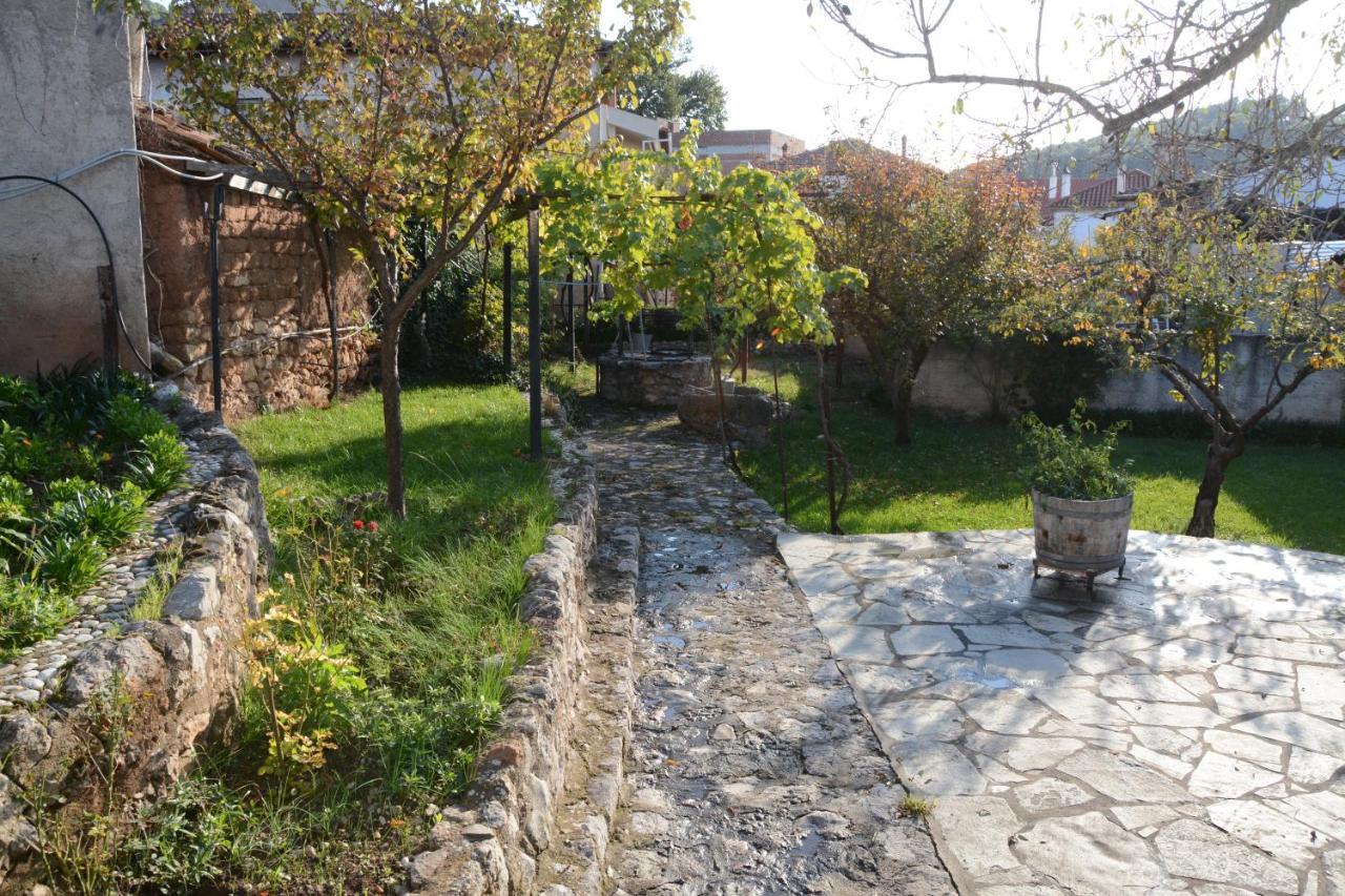 Giorgos' & Noula'S Cottage In Desfina Village- Near Delphi Exterior foto